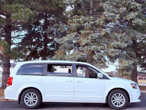 2011 Dodge Grand Caravan Crew