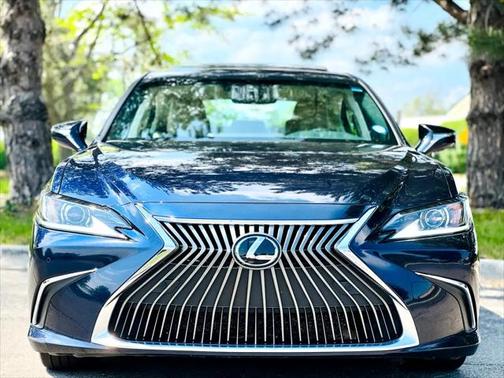 2019 Lexus ES 350 Base