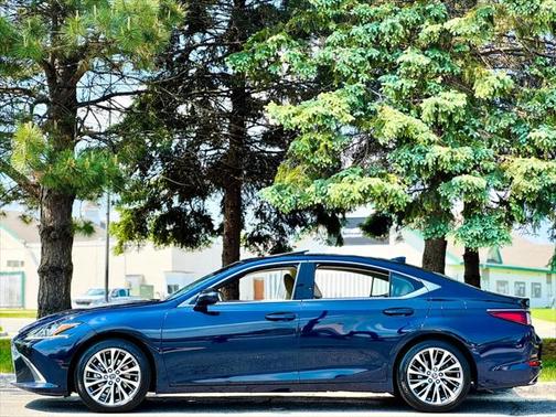 2019 Lexus ES 350 Base