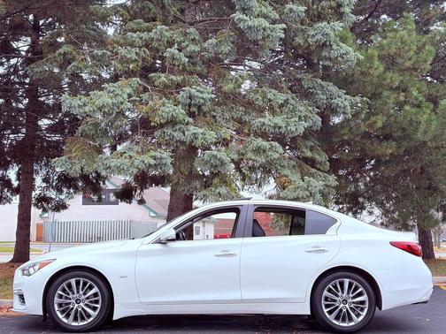 2019 INFINITI Q50 3.0t LUXE