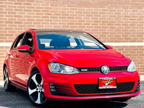 2015 Volkswagen Golf GTI 2.0T SE 4-Door