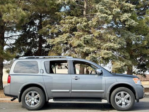 2014 Nissan Armada Platinum