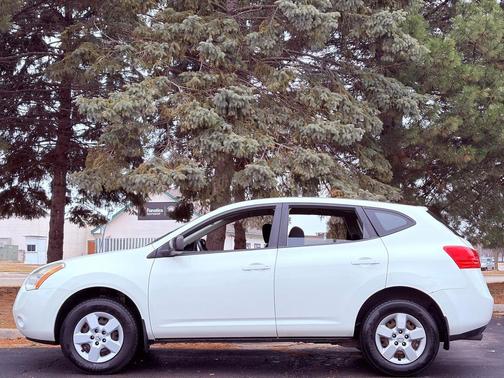 2009 Nissan Rogue S