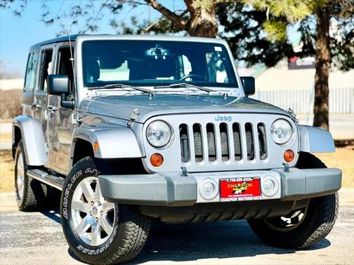 2013 Jeep Wrangler Unlimited Sahara