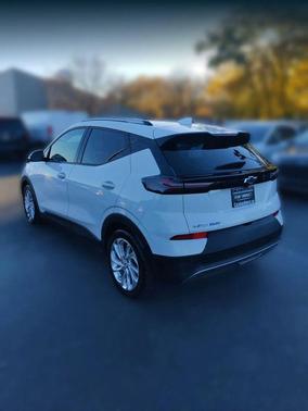 2023 Chevrolet Bolt EUV FWD LT
