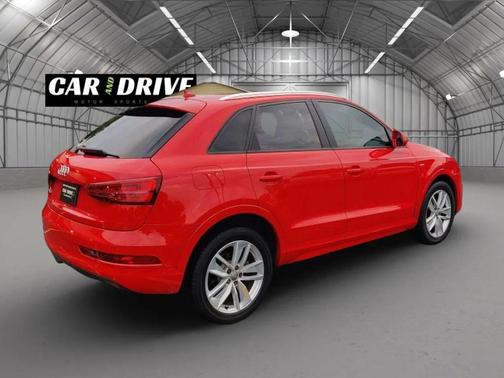 2018 Audi Q3 2.0T Sport Premium
