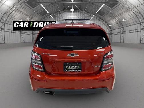 2020 Chevrolet Sonic FWD Hatchback Premier 5-Door