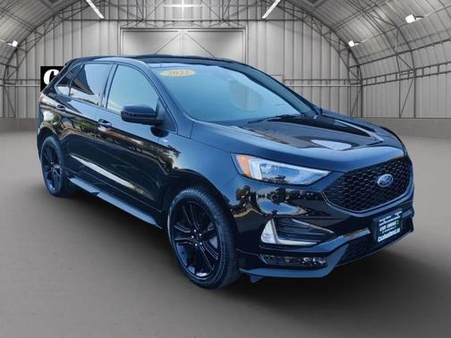 2022 Ford Edge ST Line