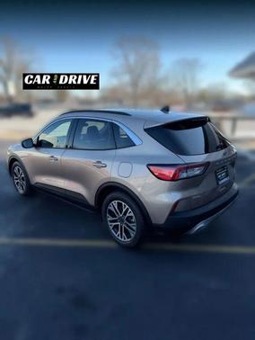 2020 Ford Escape SEL