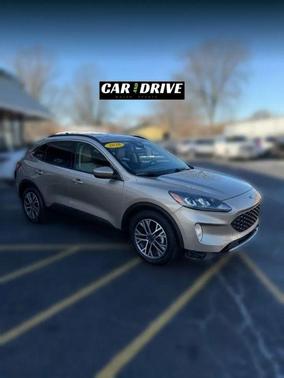 2020 Ford Escape SEL