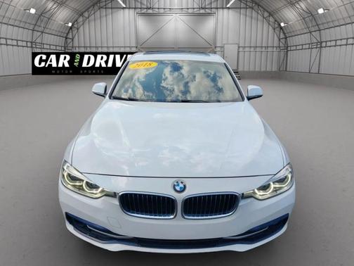 2018 BMW 330e iPerformance