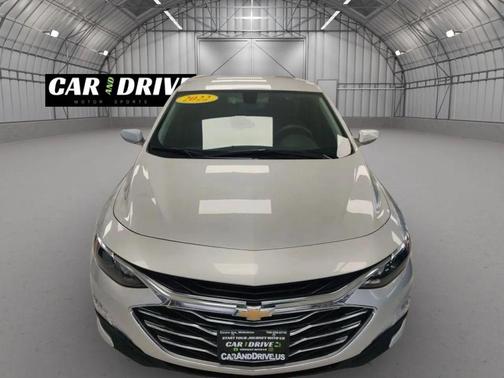 2022 Chevrolet Malibu FWD LT