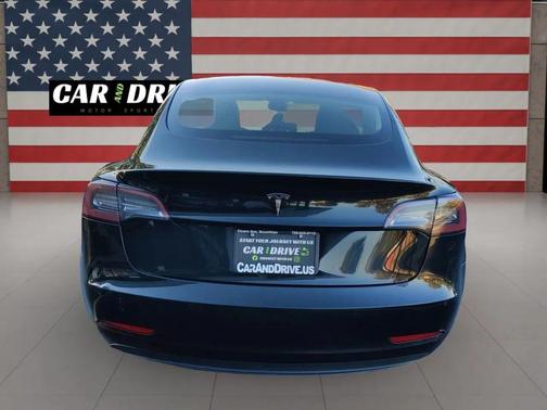 2022 Tesla Model 3 Standard Range