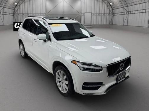 2018 Volvo XC90 T6 Momentum