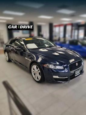 2016 Jaguar XJ XJ R-Sport