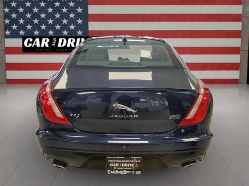 2016 Jaguar XJ XJ R-Sport