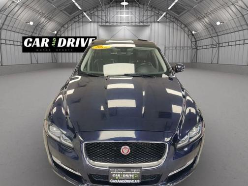 2016 Jaguar XJ XJ R-Sport