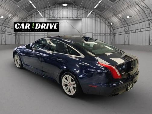 2016 Jaguar XJ XJ R-Sport