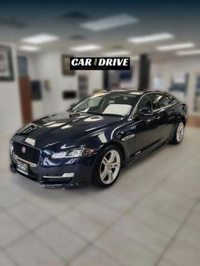 2016 Jaguar XJ XJ R-Sport
