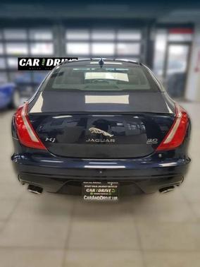 2016 Jaguar XJ XJ R-Sport