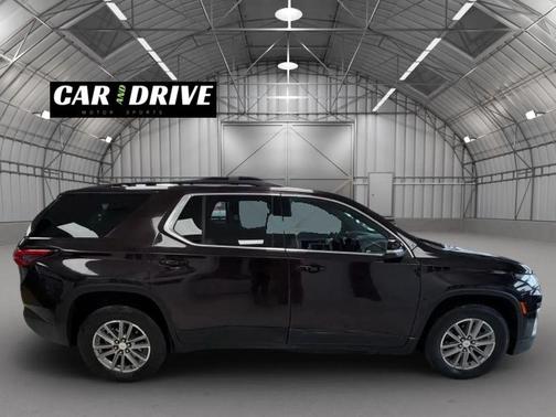 2022 Chevrolet Traverse LT Cloth