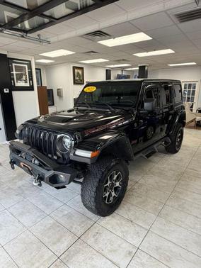 Black Clearcoat 2022 Jeep Wrangler Unlimited Rubicon