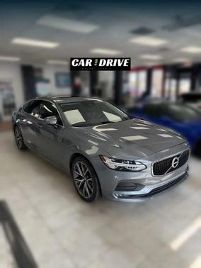 2019 Volvo S90 T5 Momentum