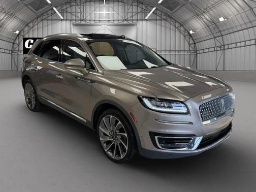 2020 Lincoln Nautilus Reserve