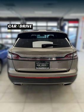 2020 Lincoln Nautilus Reserve