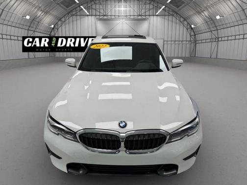 2022 BMW 330 330i Sedan 4D