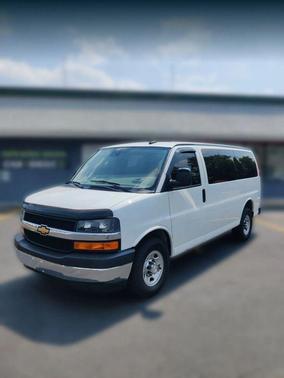 2019 Chevrolet Express 2500 LT
