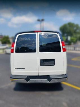 2019 Chevrolet Express 2500 LT