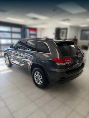 2019 Jeep Grand Cherokee Laredo