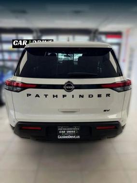 2022 Nissan Pathfinder SV 2WD