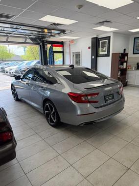Sonic Gray Pearl 2021 Honda Accord Sport SE 1.5T