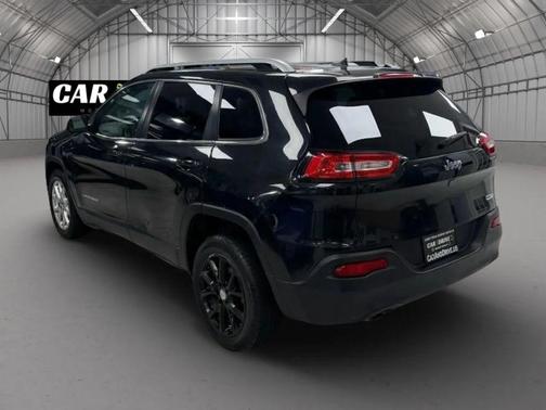2015 Jeep Cherokee Sport