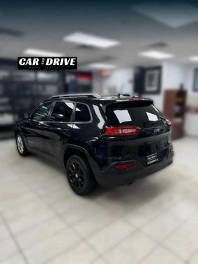 2015 Jeep Cherokee Sport