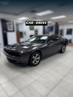 2016 Dodge Challenger SXT