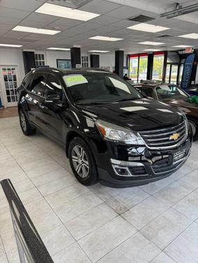 Mosaic Black Metallic 2016 Chevrolet Traverse 2LT