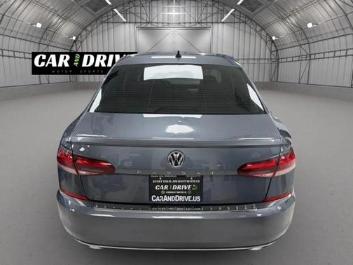 2022 Volkswagen Passat 2.0T SE