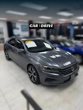 2022 Volkswagen Passat 2.0T SE