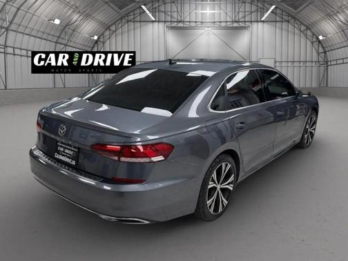 2022 Volkswagen Passat 2.0T SE
