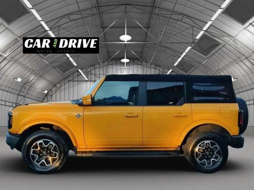 2022 Ford Bronco Outer Banks