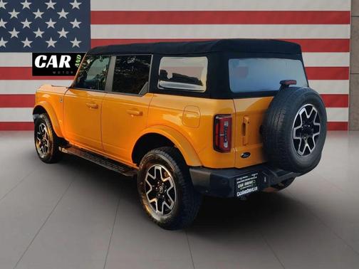 2022 Ford Bronco Outer Banks
