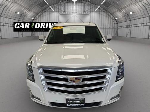 2018 Cadillac Escalade Luxury