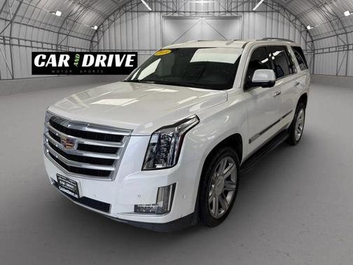 2018 Cadillac Escalade Luxury