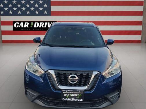 2020 Nissan Kicks SV