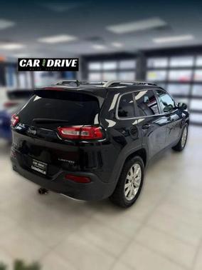 2015 Jeep Cherokee Sport