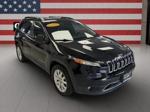 2015 Jeep Cherokee Sport