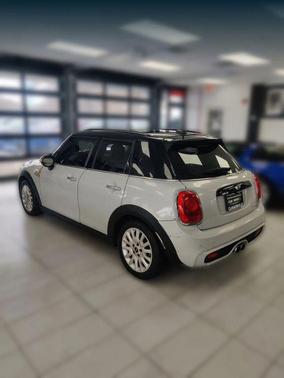 2016 MINI Hardtop Cooper S